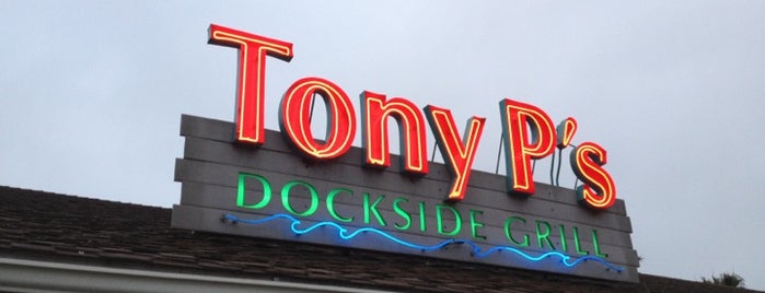 Tony P's Bar & Grill is one of Lugares favoritos de Chris.