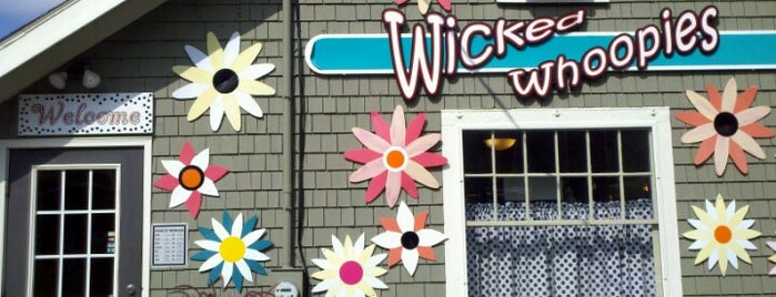 Wicked Whoopies is one of Best Comfort Food in Maine.