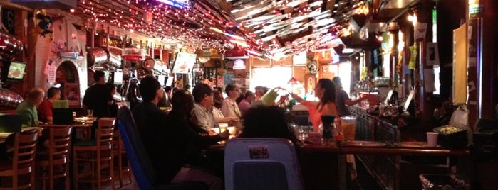 Barney's Beanery is one of The 9 Best Places for Fajitas in Burbank.