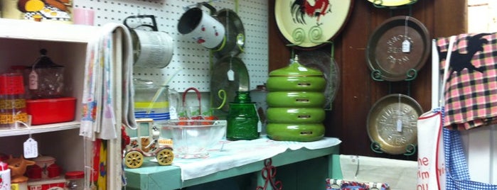 Alley Cat Chic is one of Antiquing.
