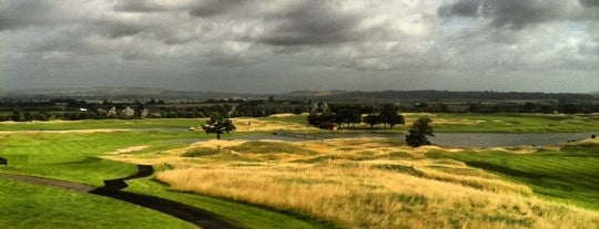 The Oxfordshire Golf Club is one of Carl : понравившиеся места.