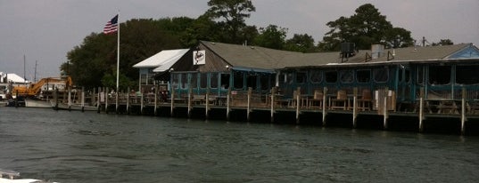 Chick's Oyster Bar is one of Erin's Saved Places.