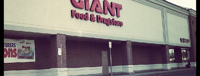 Giant Food Store is one of Slightly 님이 좋아한 장소.