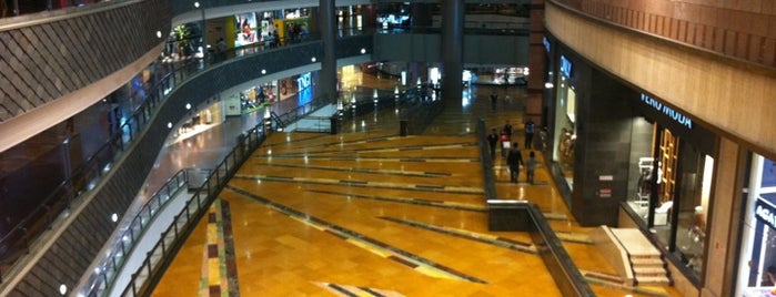 Super Brand Mall is one of Discover: Shanghai.