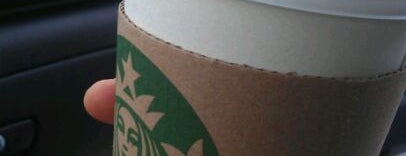 Starbucks is one of Martinさんのお気に入りスポット.