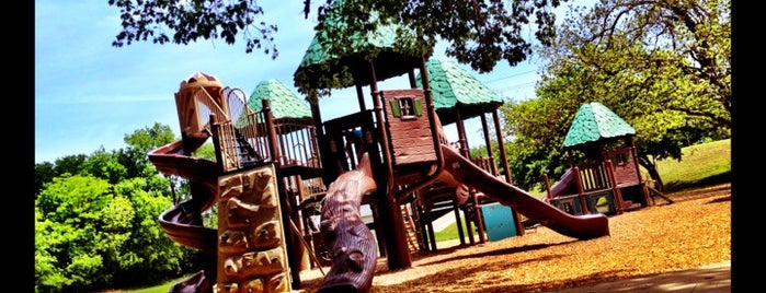 Bear Creek Park - Fish Playground is one of Tempat yang Disukai Terry.