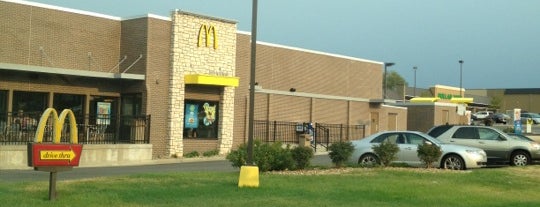 McDonald's is one of สถานที่ที่ Amy ถูกใจ.