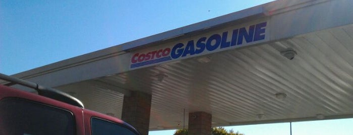 Costco Gasoline is one of สถานที่ที่ Mick ถูกใจ.