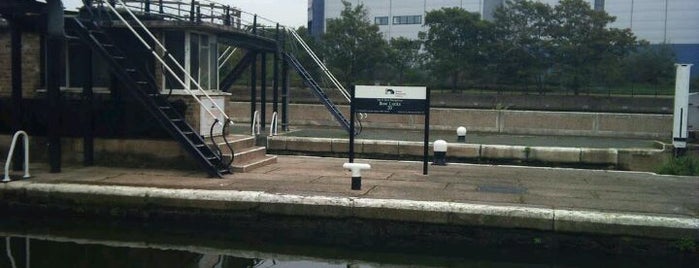 Old Ford Lock is one of London Art/Film/Culture/Music (One).