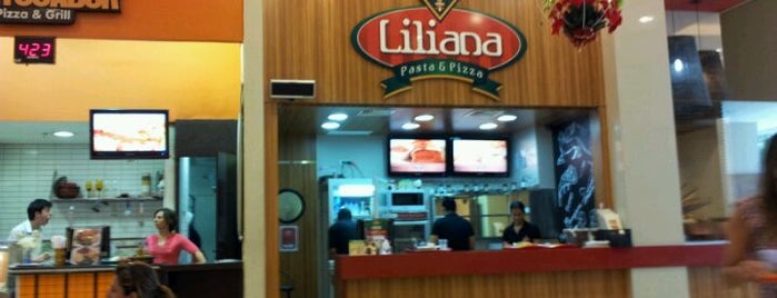 Liliana Pasta & Pizza is one of Tempat yang Disimpan Cris.