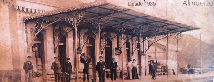 Almuerzos La Estación is one of Daniel : понравившиеся места.