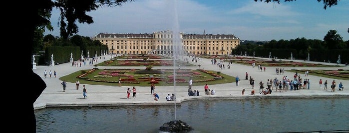 Castel Schönbrunn is one of My Wien.