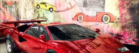 San Diego Automotive Museum is one of สถานที่ที่ Joshua ถูกใจ.