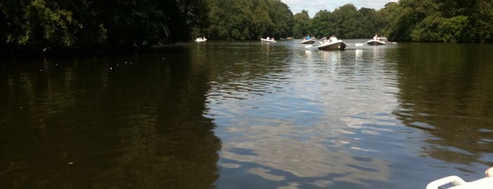 Heaton Park Boating Lake is one of Greater Manc to-do list.