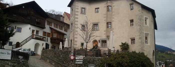 Ansitz zum Steinbock is one of Lugares favoritos de Anna.
