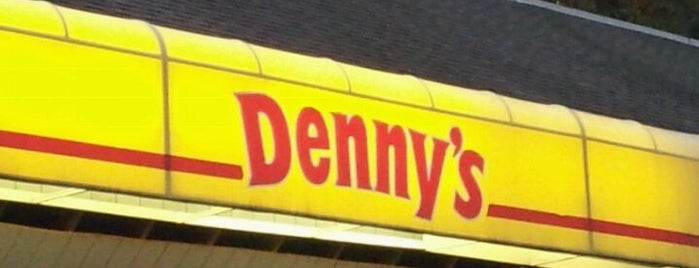 Denny's is one of Locais curtidos por natsumi.