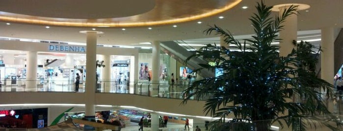 Senayan City is one of Must-visit Malls.
