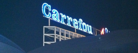 Carrefour is one of Orte, die Gilberto gefallen.