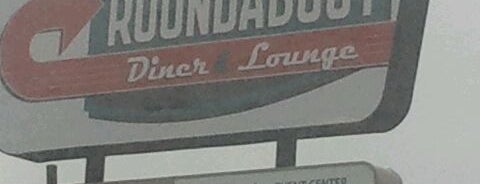 Roundabout Diner & Lounge is one of My Hood.