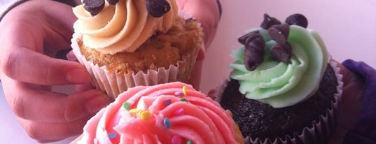 Fluff Cupcakery is one of Salinas Valley Food & Wine.