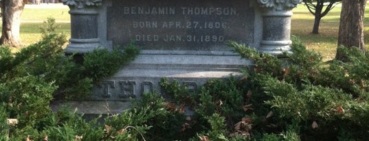 Benjamin Thompson Memorial is one of UNH Landmarks.