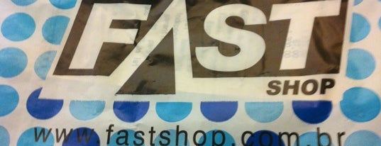 Fast Shop is one of Lugares favoritos de Charles.
