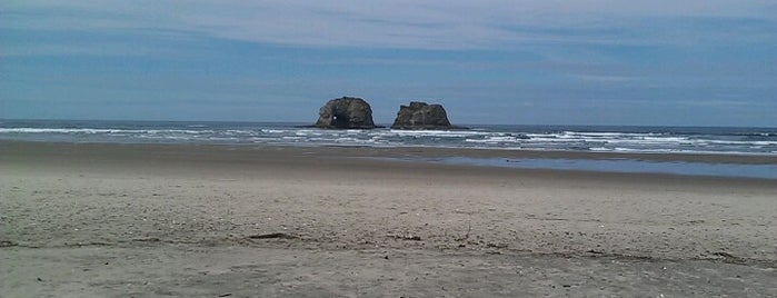 Twin Rocks Beach is one of Oregon.