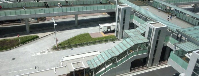 Shin-Yokohama Station is one of 東海道新幹線.