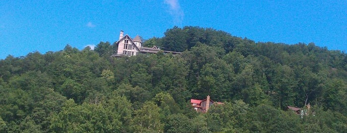 Gatlinburg, TN is one of Favorite Vacation Spots.