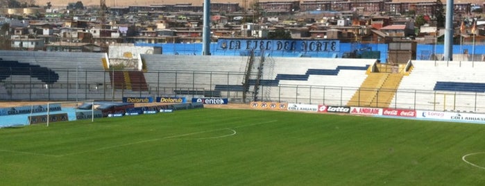 Estadio Tierra de Campeones is one of Locais curtidos por Jorge.
