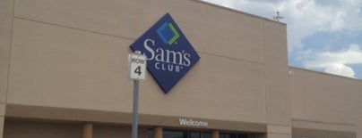 Sam's Club is one of Tempat yang Disukai Cicely.