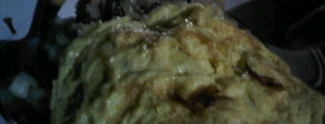 Nasi goreng sagela is one of T4 nongkronk Om Ye.