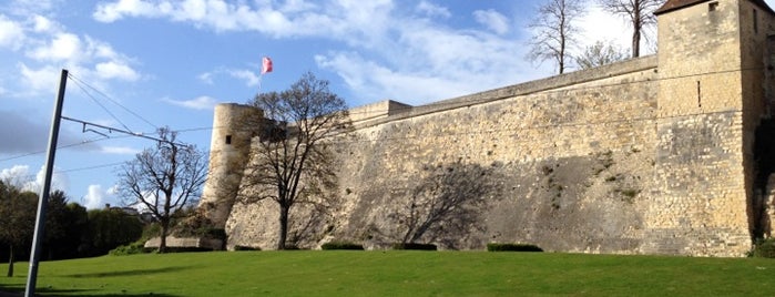 Château de Caen is one of Normandie.