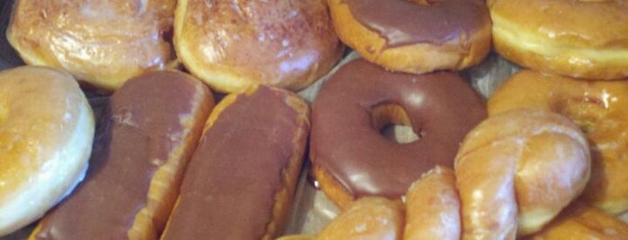 Tom's Donuts is one of Posti che sono piaciuti a CS_just_CS.