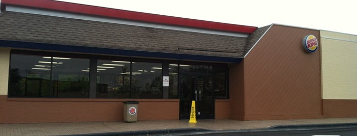 Burger King is one of สถานที่ที่ Arnaldo ถูกใจ.