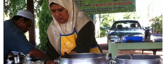 Roti Canai Najihun is one of Makan @ Melaka/N9/Johor,MY #12.