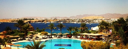 Mövenpick Resort Sharm el Sheikh is one of Be Charmed @ Sharm El Sheikh.