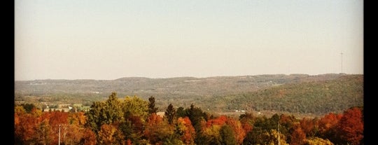 Beak And Skiff Apple Farm is one of So, You're Stuck In Syracuse..