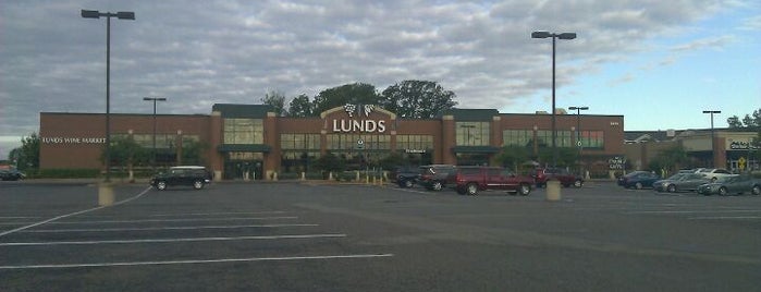 Lunds & Byerlys is one of Tempat yang Disukai Nathan.