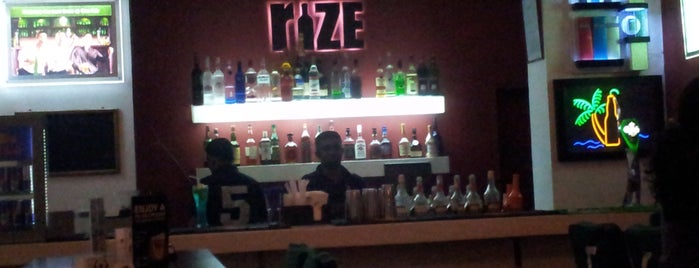 Rize Bar is one of Hangouts.