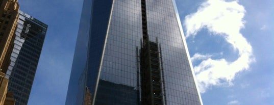 원 월드 트레이드 센터 is one of NYC's Iconic Buildings.
