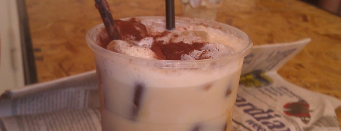 LOS Café is one of Best coffeine places.