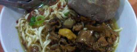 Bakso & Mie Ayam "Jangkung" is one of new.