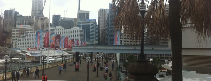 Monorail Station (Harbourside) is one of Sydney Monorail.