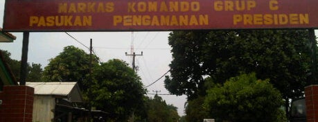 Grup C Paspampres, Bogor is one of Menghapus Jejakmu...