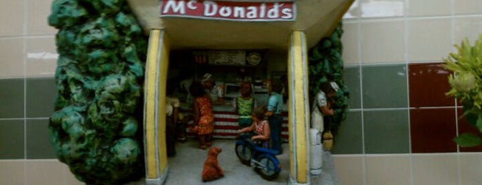 McDonald's is one of Scott'un Beğendiği Mekanlar.