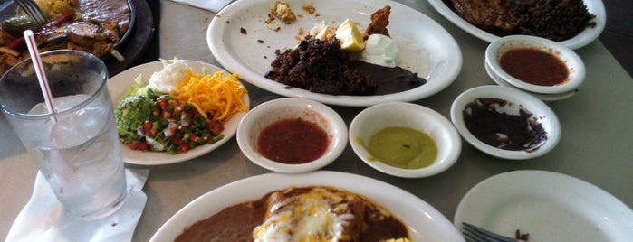 Mario's Mexican & Salvadorian Restaurant is one of * Gr8 Tex-Mex Spots In The Dallas Area.