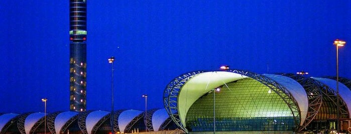 Aeroporto Suvarnabhumi (BKK) is one of World Airports.