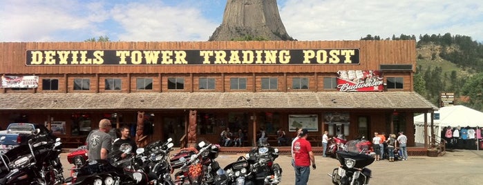 Devils Tower Trading Post is one of Lugares favoritos de Matt.