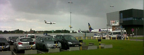 Aéroport de Charleroi-Bruxelles-Sud (CRL) is one of International Airport - EUROPE.